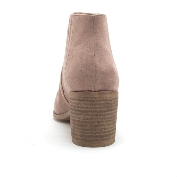 Qupid faux suede Chelsea booties. Topanga-01 - Picture 3 of 6